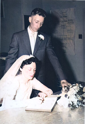 Arthur and Helen Penelton Wedding Picture