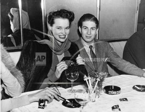 Harry Cooke Cushing and his cousin Gloria Vanderbilt