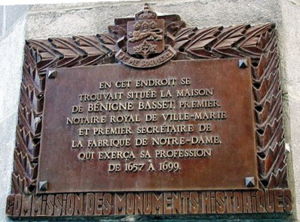 Benigne Basset - Plaque mémoriale